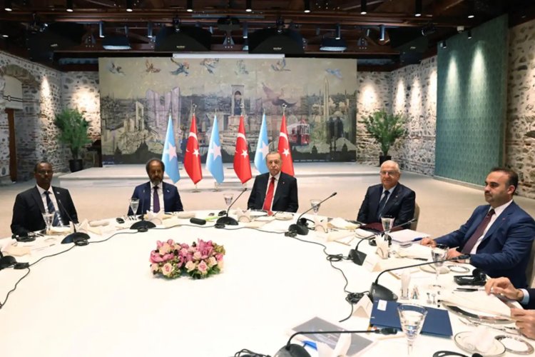 Cumhurbaşkanı Erdoğan, Somali Cumhurbaşkanı Mahmud ile bir araya geldi