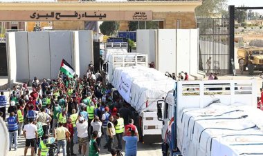 Filistin Kızılayı, 93 yardım kamyonunu daha teslim aldı