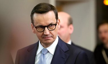 Polonya'da Başbakan Morawiecki hükümetin istifasını sundu