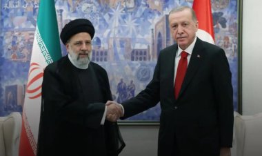 Cumhurbaşkanı Erdoğan İran Cumhurbaşkanı Reisi ile görüştü