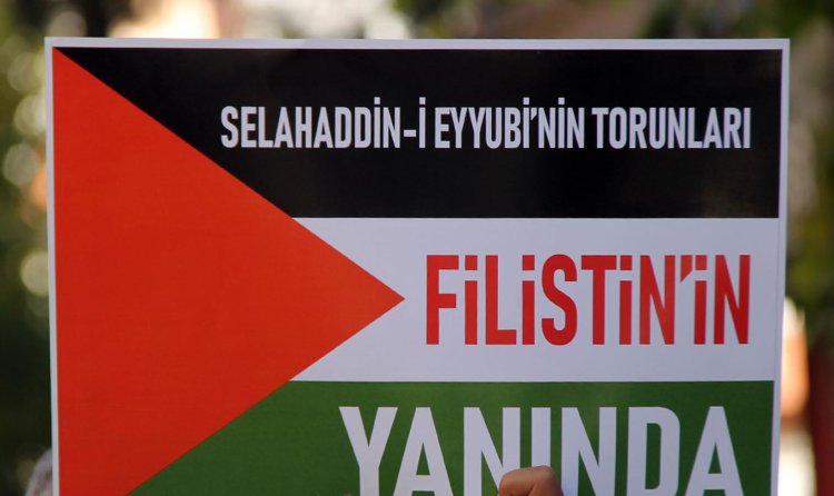 HAMAS'ın çağrısına Diyarbakırlılar karşılık verdi: Bugün zulme karşı tek millet ve tek ümmet olma vaktidir