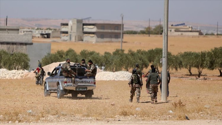 Deyrizor'da Arap aşiretler ile PKK/YPG arasında çatışmalar yaşanıyor