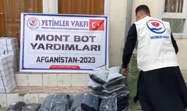 Yetimler Vakfından Afganistan'daki öğrencilere giyim yardımı