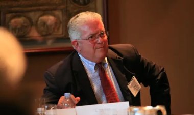 Eski ABD Savunma Bakan Yardımcısı Freeman: Washington, Tel Aviv'in "savaş suçlarına ortak"