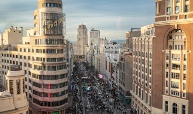 Madrid'de binlerce kişi: "Her zaman Filistin direnişiyleyiz"