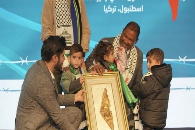 Mandela’nın torunu: “Filistin’in özgürlüğü sadece bir arzu değil, başarmaya çalıştığımız bir şeydir ”