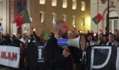 Portekiz'de aşırı sağcılar "göç ve İslam karşıtı " gösteri düzenledi