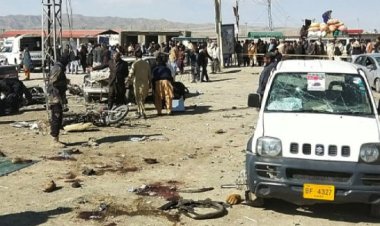 Pakistan'da seçim günü 51 bombalı ve silahlı saldırı yapıldı