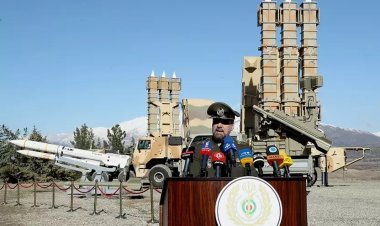 İran "Arman" ve "Azerkheş" adındaki iki yeni hava savunma sistemini tanıttı