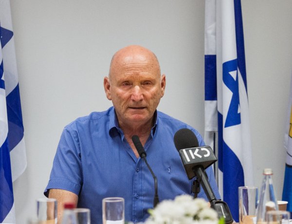 Brik: Binlerce subay ve astsubay askerlik hizmetinden kaçtı