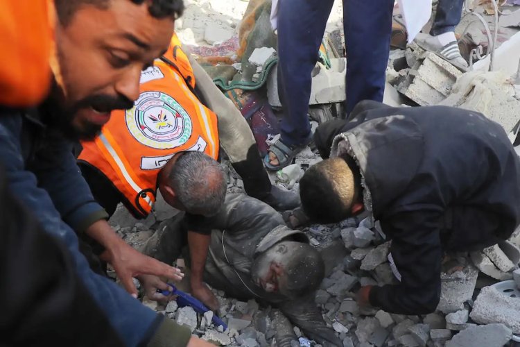 Gazze'de soykırım: Şehid sayısı 33 bin 360'a yükseldi