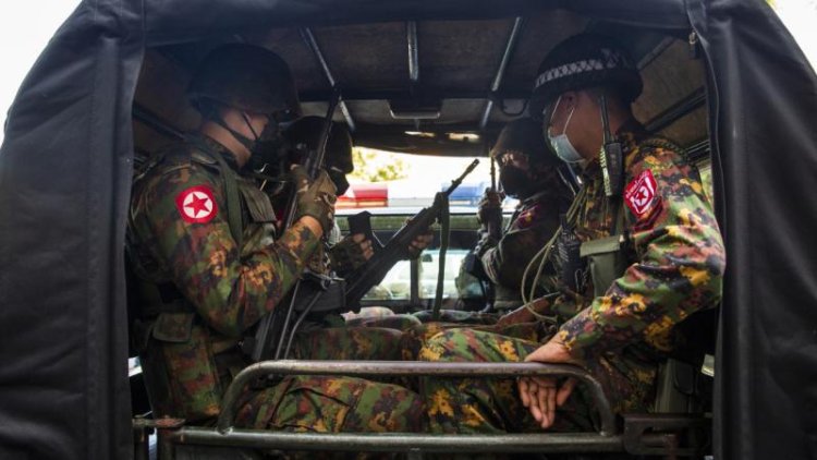 Myanmar'da yeni zorunlu askerlik yasasıyla her ay 5 bin kişi askere alınacak