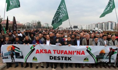 Peygamber Sevdalıları: Aksa direnişi, Müslümanların acınacak hallerini ortaya koymuştur