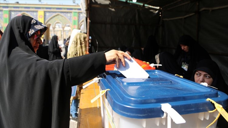 İran'da seçimlere ilişkin kesin sonuçlar açıklandı