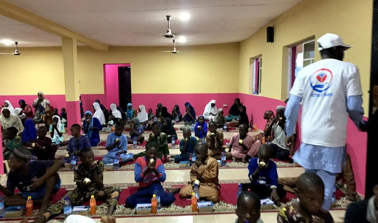 Yetimler Vakfı, Yemen ve Nijerya'da iftar yemeği verdi