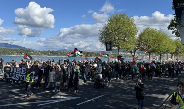Berlin'de, Almanya'nın İşgalci İsrail'e silah sevkiyatına protesto
