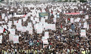 Yemen’de on binler Filistin halkına destek gösterisi düzenledi