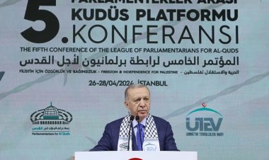 Cumhurbaşkanı Erdoğan: İşgalci zalimler karşısında dik duran Filistin'in yiğit evlatlarını saygıyla selamlıyorum