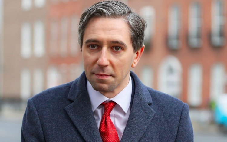 Gazze'ye destek açıklamaları yapan 37 yaşındaki Simon Harris, İrlanda'da ülkenin en genç başbakanı oldu