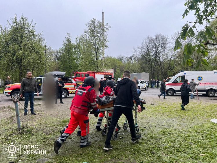 Ukrayna: Rusya'nın Çernigiv'e düzenlediği füze saldırısında 14 kişi öldü, 61 kişi yaralandı