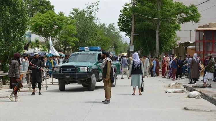 Afganistan'da camiye saldırı: 6 kişi hayatını kaybetti