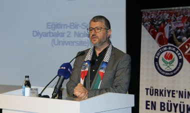 "Gazzeliler kendilerini feda ederek ümmeti dirilttiler"
