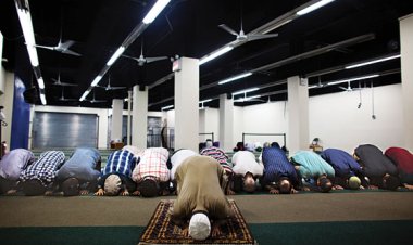 İtalyan Müslümanlar mescitlerin kapatılması yasasına tepkili