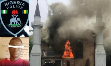 Nijerya'da cami kundaklandı: 11 ölü