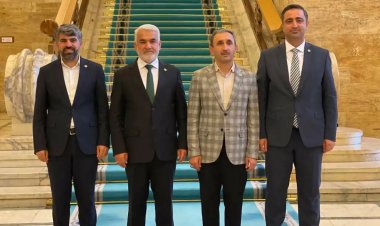 HÜDA PAR'dan başıboş köpek sorununa ilişkin kanun teklifi