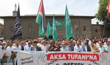 Peygamber Sevdalıları Vakfı: Şer ittifakının hedefinde, parçalanmış bir ümmet coğrafyası var