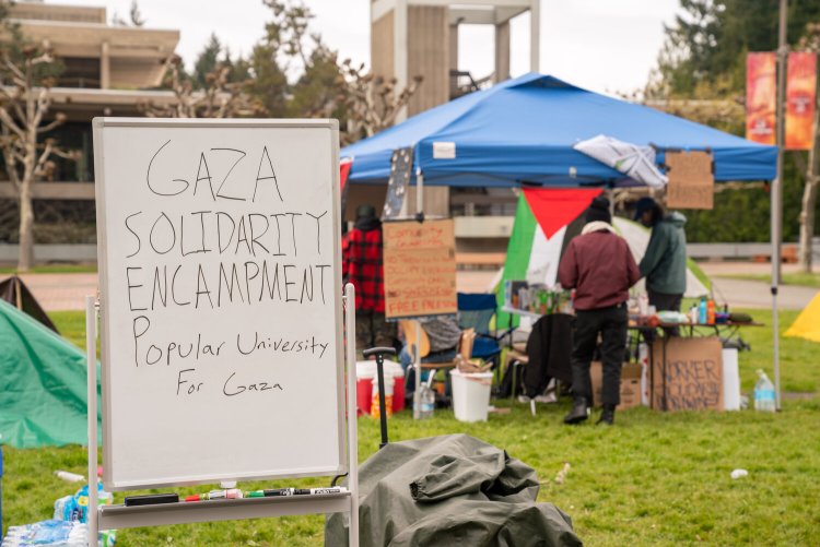 ABD'deki Evergreen Üniversitesinin Filistin destekçisi öğrencileri taleplerini kabul ettirdi