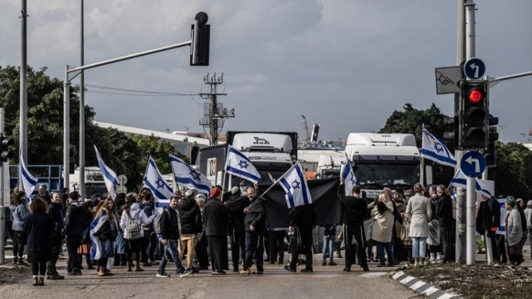 'Sözde sivil' işgalci teröristler, Ürdün'den Gazze'ye giden insani yardım konvoyunu durdurdu