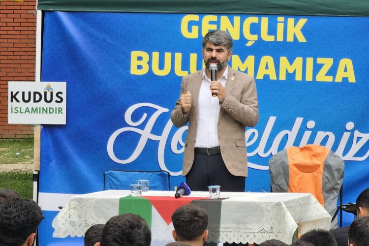 HÜDA PAR Milletvekili Dinç: Kudüs'e sahip çıkmak insanın şerefini artırıyor