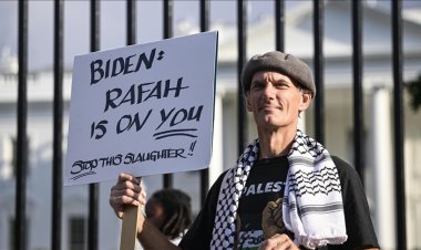 Washington'da konferansa katılan Biden'a Gazze protestosu