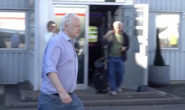 WikiLeaks kurucusu Assange'ın Avustralya'ya gitmesine izin verildi