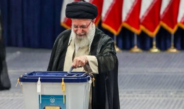 Hamaney halkı oy kullanmaya çağırdı: İran yeni Cumhurbaşkanı'nı seçmek için sandık başında