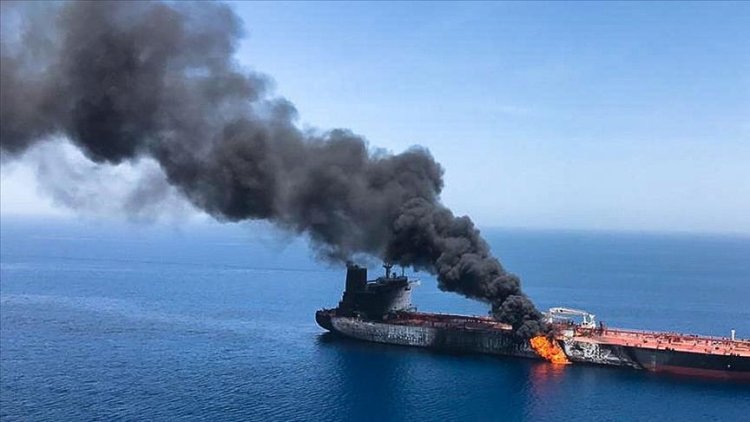 İngiltere: Kızıldeniz'de vurulan gemi batmış olabilir