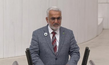 Yapıcıoğlu: Srebrenitsa ve Gazze katliamında Batı'nın ve uluslararası toplumun ikiyüzlü tutumu gözler önüne serilmiştir