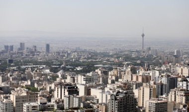 İran'da aşırı sıcak havalar nedeniyle elektrik tüketiminde tarihi rekor kırıldı