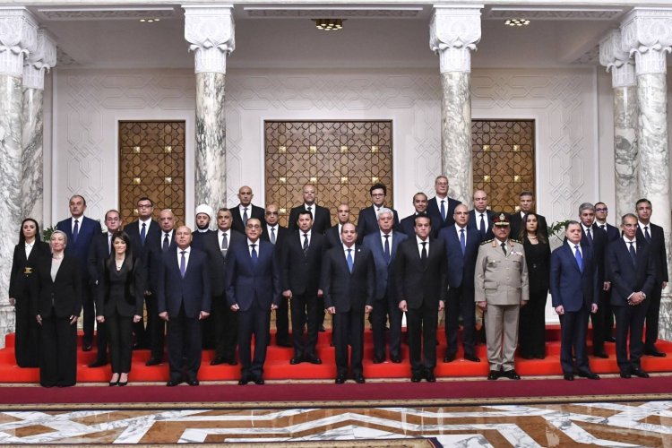 Mısır'da kapsamlı kabine revizyonuna gidildi