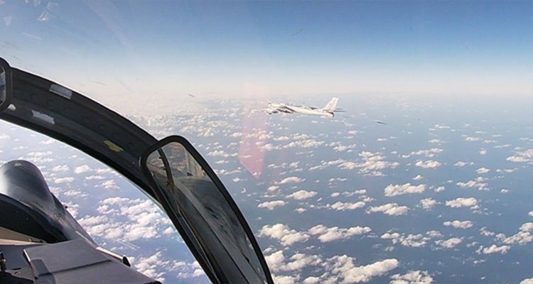 Rus ve Çin stratejik bombardıman uçakları ortak devriye uçuşu yaptı