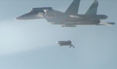 Ukrayna: Rus hava üssüne saldırıda bir Su-34 uçağı imha edildi