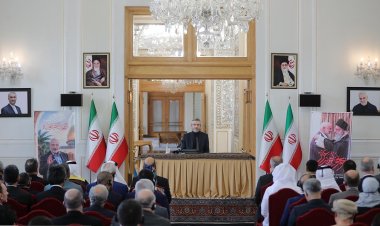 Bakıri Tahran’da büyükelçilerle görüştü: Eylemsizlik, suçluyu daha tehlikeli hale getiriyor