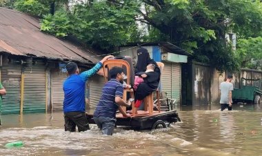Bangladeş'te seller sebebiyle 350 bini aşkın kişi gıda ve içme suyu problemiyle karşı karşıya