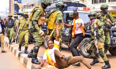 ABD tarafından eğitilen ordu Uganda'da petrol boru hattı protestocularını hedef aldı