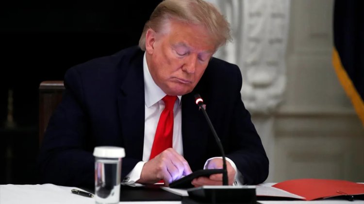 Trump Hükümeti, federal çalışanlara 7 aylık maaş karşılığında istifa teklifi yaptı