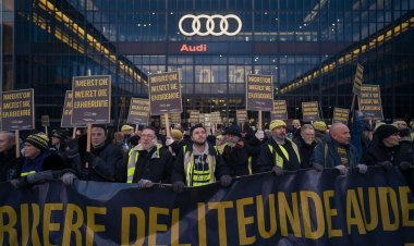 Brüksel'de Audi fabrikası çalışanları araba anahtarlarına el koydu