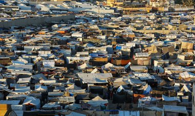 İsrail, baskın ve işkenceyle Batı Şeria'daki Filistinlileri göçe zorluyor