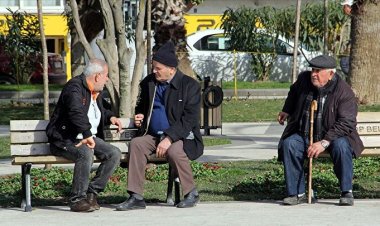 Türkiye'de ortalama yaşam süresi 77,3 yıl oldu