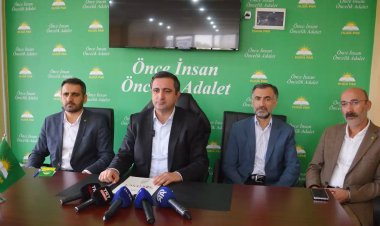 HÜDA PAR Sözcüsü Ramanlı: Anayasada cuntacıların iradesi esas alınacaksa halkın iradesi yok sayılıyordur